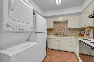 5050 Ambassador Way, Houston, TX 77056 - Photo 9