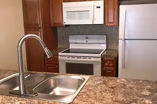 1947 Greenbriar Colony Dr, Houston, TX 77032 - Photo 9