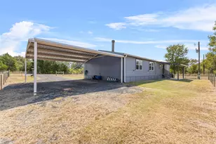340 Alvina Ulich St, Somerville, TX 77879 - Photo 21
