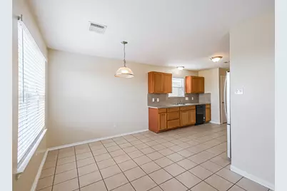 14439 Benningcrest Lane, Houston, TX 77047 - Photo 11