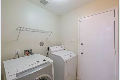 14439 Benningcrest Lane, Houston, TX 77047 - Photo 19