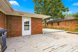 1821 Gettysburg Ln, Bryan, TX 77802 - Photo 19