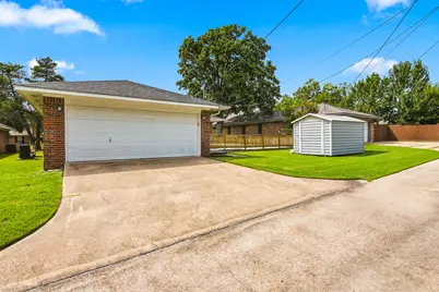 1821 Gettysburg Lane, Bryan, TX 77802 - Photo 21