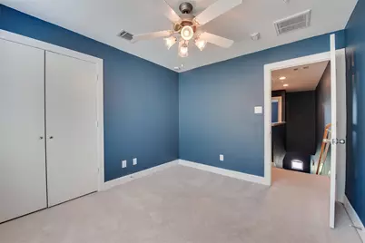 5941 South Loop E #1104, Houston, TX 77033 - Photo 25