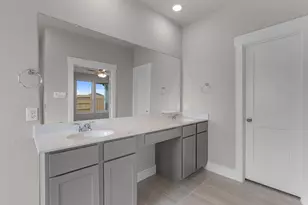 4525 Blue Mountain Laurel St, Pinehurst, TX 77362 - Photo 15