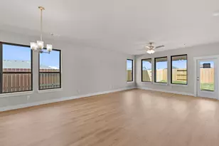 4525 Blue Mountain Laurel St, Pinehurst, TX 77362 - Photo 9