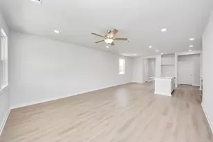 11668 Donside Ct, Conroe, TX 77306 - Photo 17