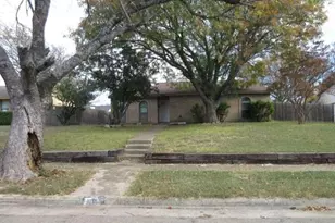 1610 Sunset Ln, Duncanville, TX 75137 - Photo 3