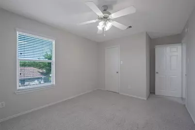 131 Sunset Falls Drive, La Marque, TX 77568 - Photo 33