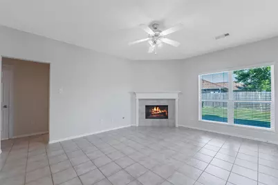 131 Sunset Falls Drive, La Marque, TX 77568 - Photo 11