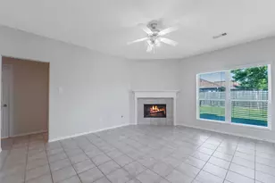131 Sunset Falls Dr, La Marque, TX 77568 - Photo 11