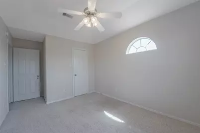 131 Sunset Falls Drive, La Marque, TX 77568 - Photo 35