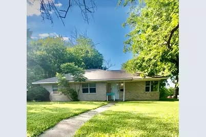 2704 Cedar Drive, Huntsville, TX 77320 - Photo 1