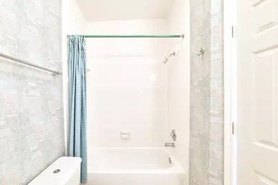 4006 Perry Knoll Court, Sugar Land, TX 77479 - Photo 15