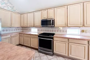 4006 Perry Knoll Ct, Sugar Land, TX 77479 - Photo 5