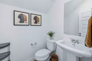 1055 Wheatley Oak Ln, Houston, TX 77091 - Photo 11