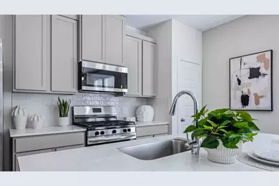 1055 Wheatley Oak Lane, Houston, TX 77091 - Photo 9