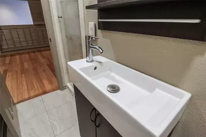 8602 Oakford Drive, Houston, TX 77024 - Photo 37