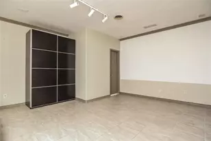 8602 Oakford Dr, Houston, TX 77024 - Photo 21