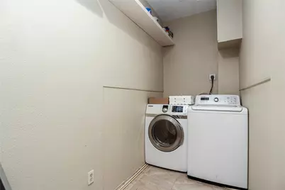 8602 Oakford Drive, Houston, TX 77024 - Photo 29