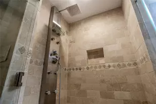 8602 Oakford Dr, Houston, TX 77024 - Photo 23