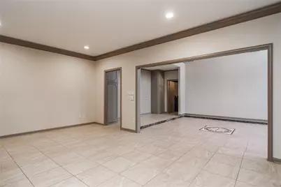 8602 Oakford Drive, Houston, TX 77024 - Photo 13