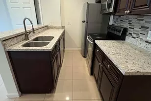 2101 Ave P, Galveston, TX 77550 - Photo 5