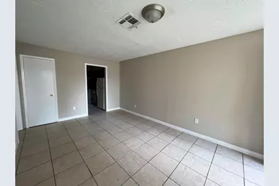 6736 W Fuqua Drive, Missouri City, TX 77489 - Photo 3