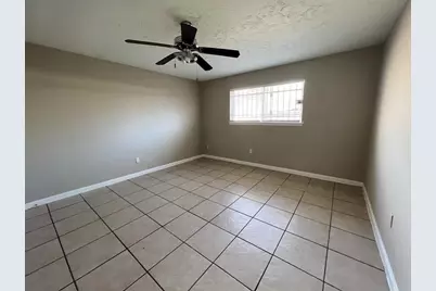 6736 W Fuqua Drive, Missouri City, TX 77489 - Photo 13