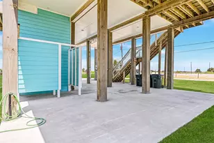 4003 11 Mile Rd, Galveston, TX 77554 - Photo 37