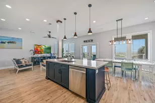 4003 11 Mile Rd, Galveston, TX 77554 - Photo 15
