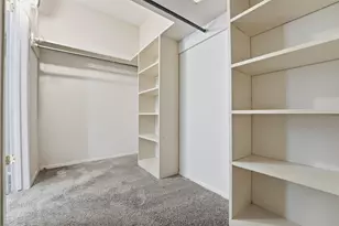 2232 S Piney Point Rd, Houston, TX 77063 - Photo 17