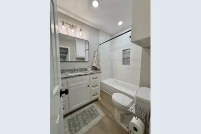 813 N Valderas Street, Angleton, TX 77515 - Photo 15