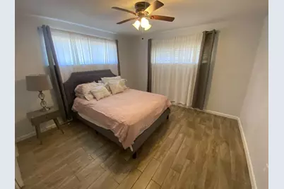 5566 Beechnut Street, Houston, TX 77096 - Photo 9