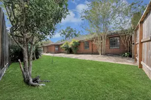 5631 San Felipe St, Houston, TX 77056 - Photo 21