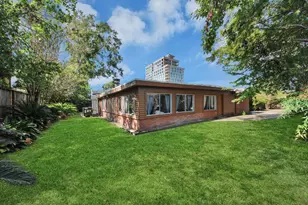 5631 San Felipe St, Houston, TX 77056 - Photo 23