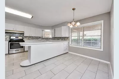 5631 San Felipe Street, Houston, TX 77056 - Photo 9