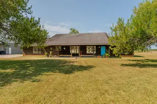 901 Casey St, Beaumont, TX 77713 - Photo 1