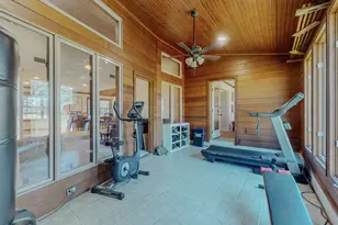 901 Casey St, Beaumont, TX 77713 - Photo 35