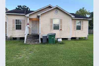 9720 Tuffly Street, Houston, TX 77029 - Photo 1