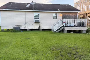 9720 Tuffly St, Houston, TX 77029 - Photo 3