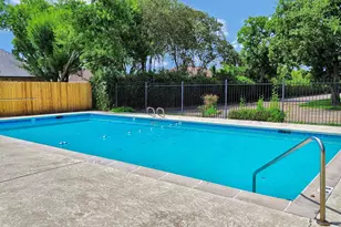 55 Chervil Common, Lake Jackson, TX 77566 - Photo 5