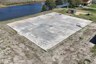 607 Glen Cove-Cr 730, Liverpool, TX 77577 - Photo 27