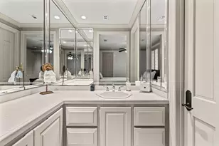 6 Mott Ln, Houston, TX 77024 - Photo 41