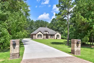 11528 Kirstens Ct, Montgomery, TX 77316 - Photo 1