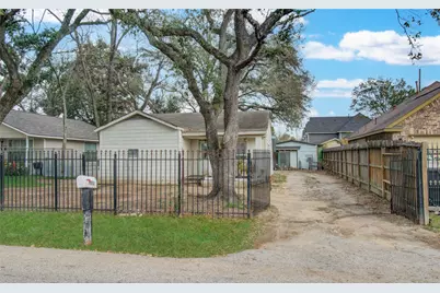 10038 Bamboo Road, Houston, TX 77041 - Photo 3