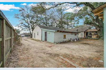 10038 Bamboo Road, Houston, TX 77041 - Photo 33