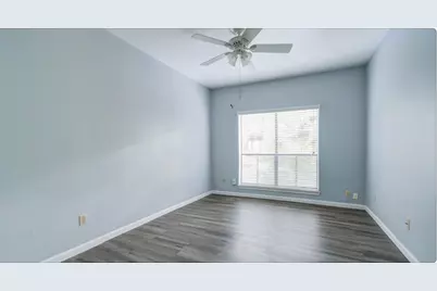 11711 Memorial Drive #381, Houston, TX 77024 - Photo 7