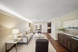 5671 Sylmar Rd, Houston, TX 77081 - Photo 15