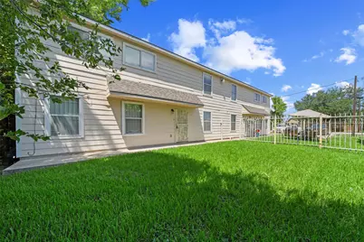 8202 Cannon Street #A/B, Houston, TX 77051 - Photo 33